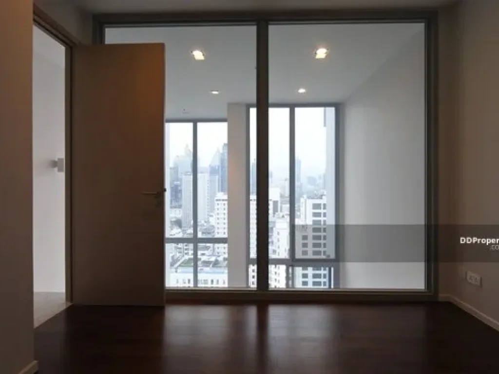 ขายคอนโด Hyde สุขุมวิท 11 ขนาด 6312 ตรม ชั้น18 Duplex Penthouse มี 1 ห้องนอน 2 ห้องน้ำ วิวเมือง