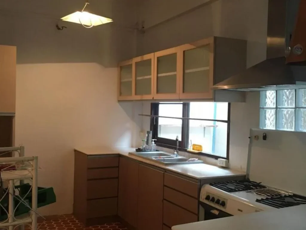 Thonglor Townhouse on Soi Thararom2 II House for Rent Ready to move in Best Deal