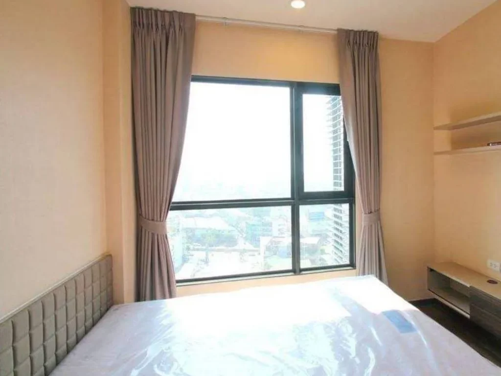 For rent 1 bedroom At Teal Taksin condo nearby BTS Wongwainyai 