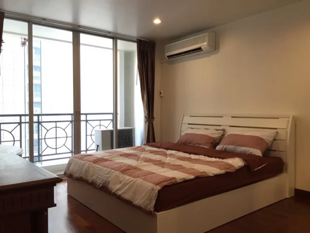 ให้เช่าคอนโดอโศกเพลส สุขุมวิท 21 Rent Asoke Place 2 Bedroom Sukhuvit 21 ใกล้รถไฟฟ้า