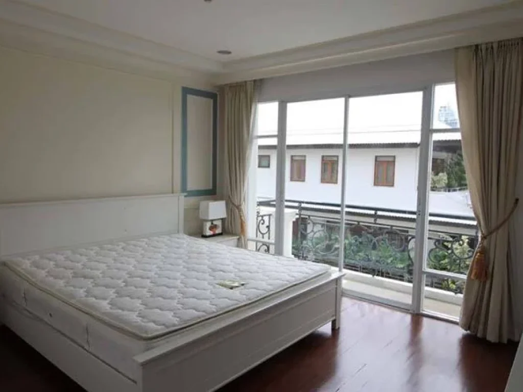 For Rent LA VIE EN ROSE PLACE 3br4ba 65000 Bath BTS Thonglor