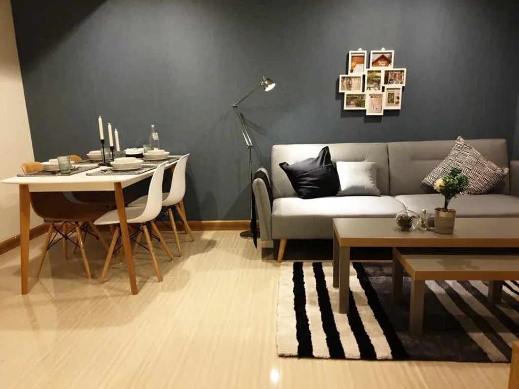 For Rent DOWNTOWN FORTY NINE 1br1ba 37000 Bath BTS Thonglor