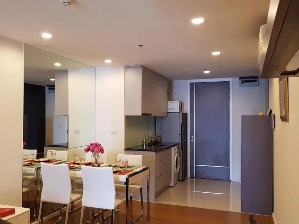 ให้เช่าคอนโด 15 สุขุมวิท เรสซิเด็นซ์ 15 SUKHUMVIT RESIDENCES 1 ห้องนอน 59 ตรมBTS อโศก