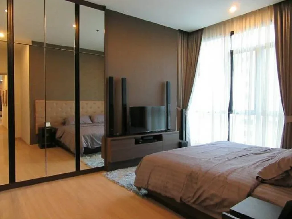 The Capital Ekamai-Thonglor 200 sqm whole 6th floor fully-furnished