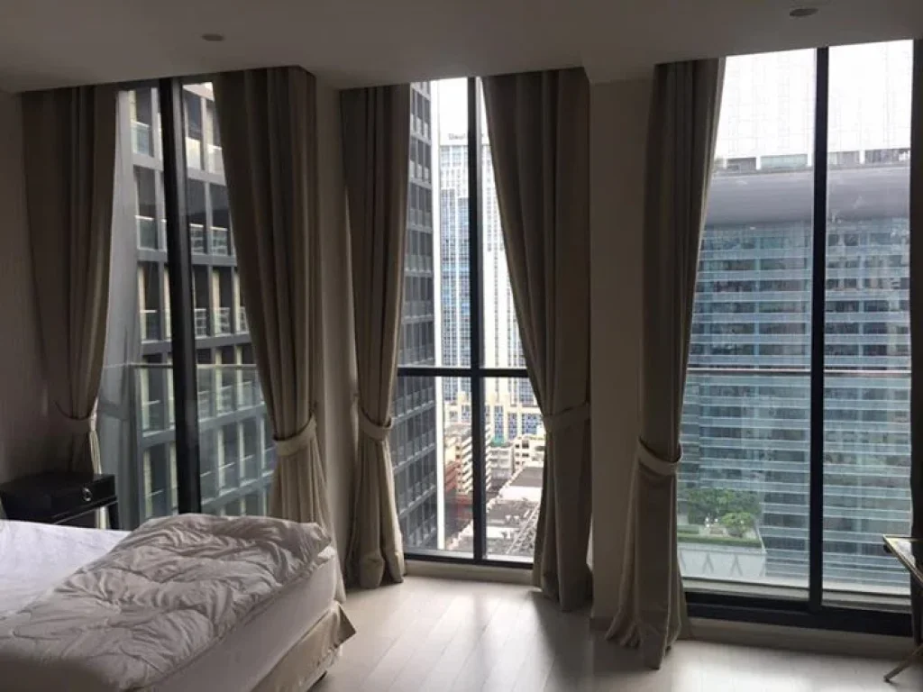 For Rent NOBLE PLOENCHIT 1br1ba 50000 Bath BTS Ploenchit