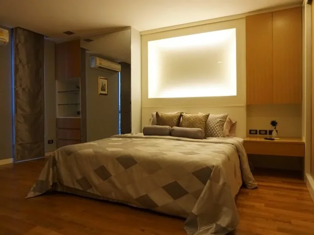 Bedroom 60sqm for rent Quad Silom The Private Condominium in Silom BTS Chongnonsi