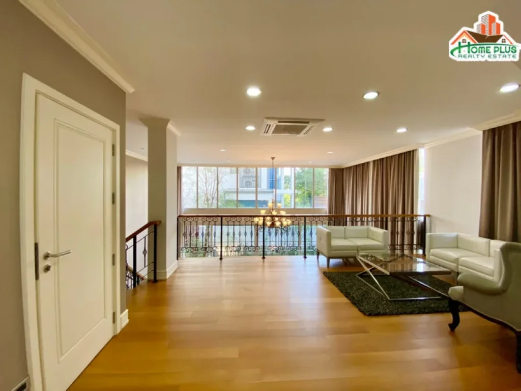 ทาว์นโฮมหรู 3 ชั้น 349 Residence วิลล่าใจกลางเมืองสุขุมวิท