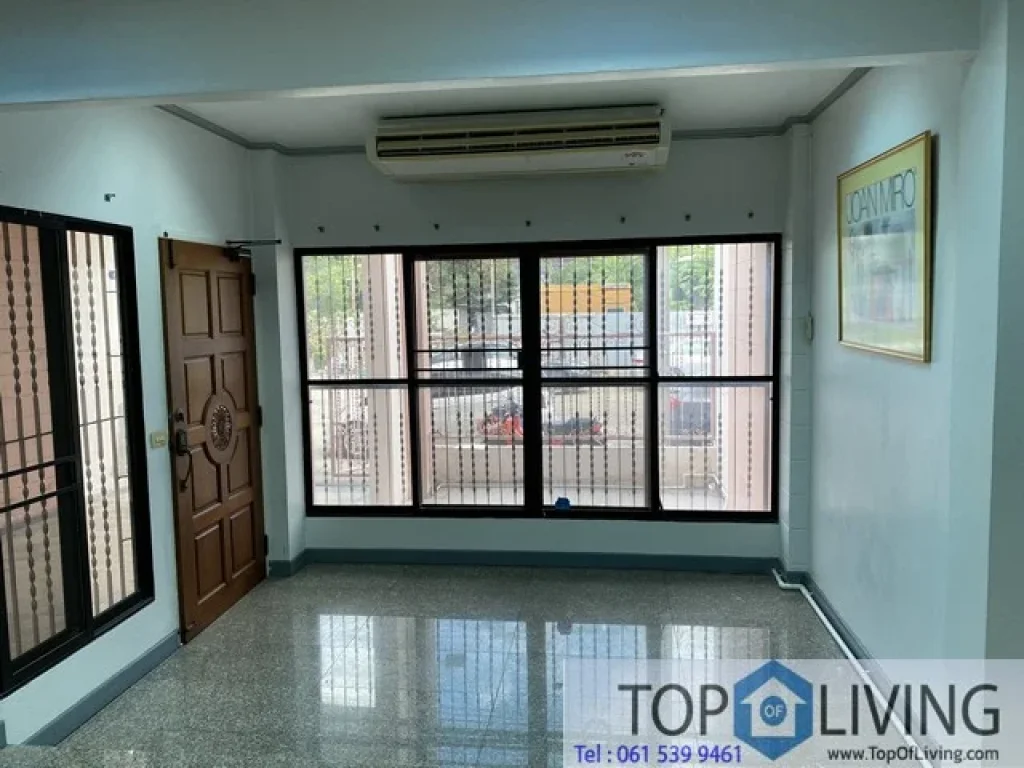 Unfurnished Townhouse for rent at Prime Place SK Soi 105 easy acess to Bangkok Patana School