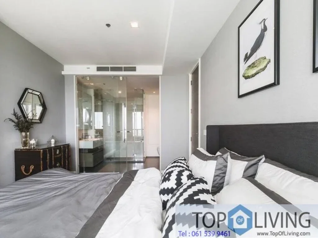 Fully furnished 1 BR IconSiam View at the River Charoenakorn Soi 13