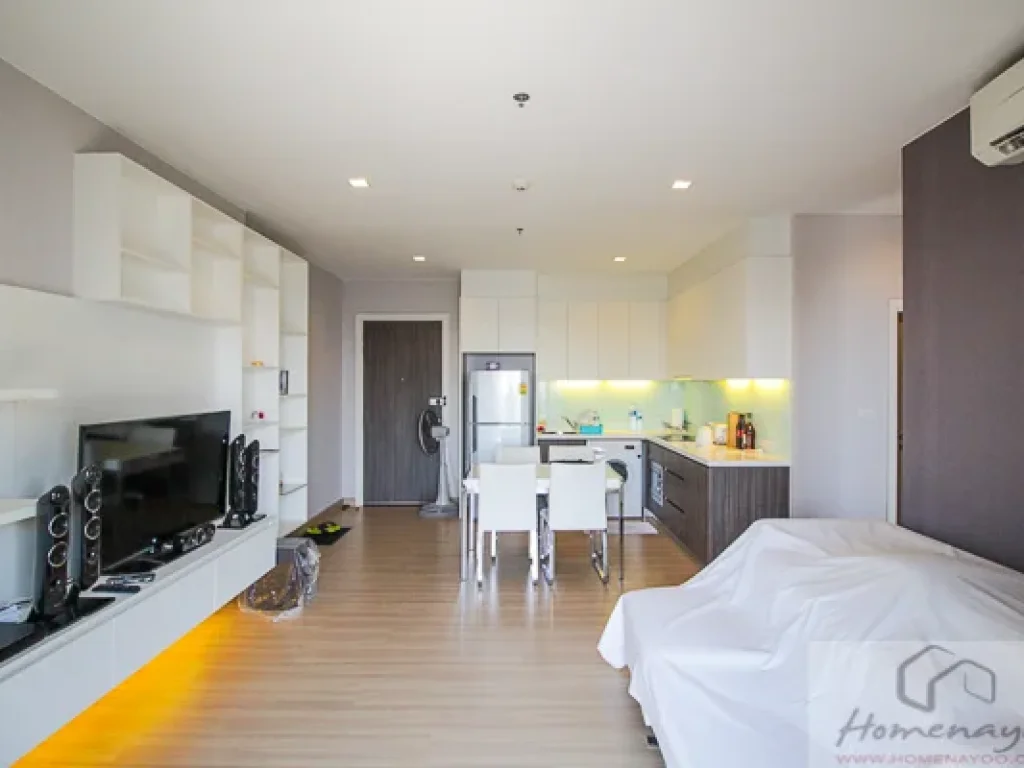 ให้เช่า Urbano Absolute Sathon - Taksin แบบ Studio 1 ห้องน้ำ 30 ตรม ราคาดีที่สุด