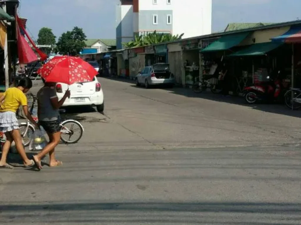 ทาวน์โฮมพร้อมอยู่ หมู่บ้านสุธาวี อบางพลี จสมุทรปราการ