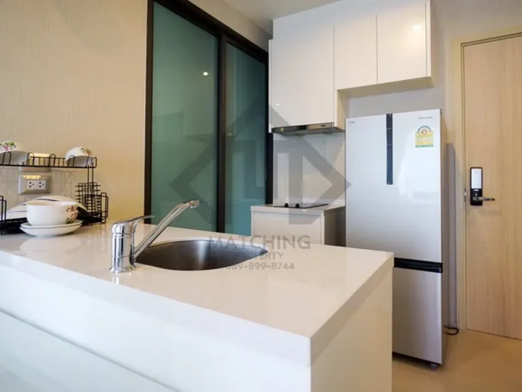 For Rent RHYTHM Sukhumvit 42 Close to BTS Eakkamai High Floor River View