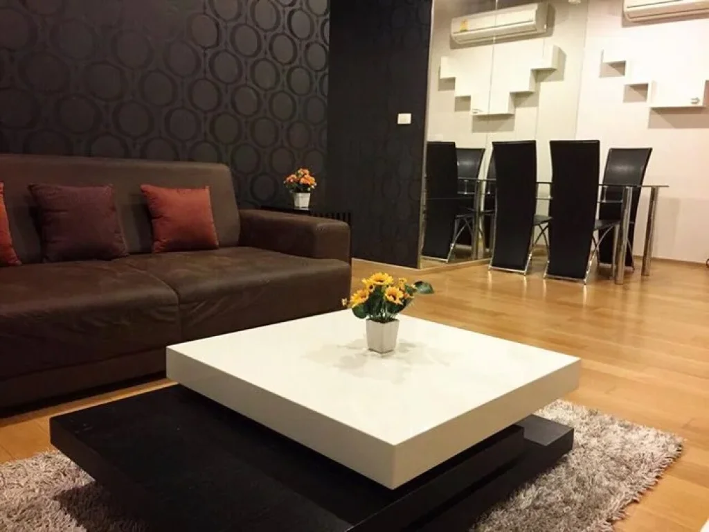 For Rent HIVE SATHORN 2br2ba 29000 Bath BTS Krung Thon Buri