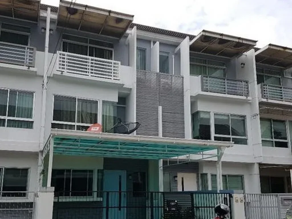 เช่า FOR RENT BAAN MAI RAMA 9-SRINAKARIN 3 beds 3 baths 20 Sqw26000 CLOSE THE MALL