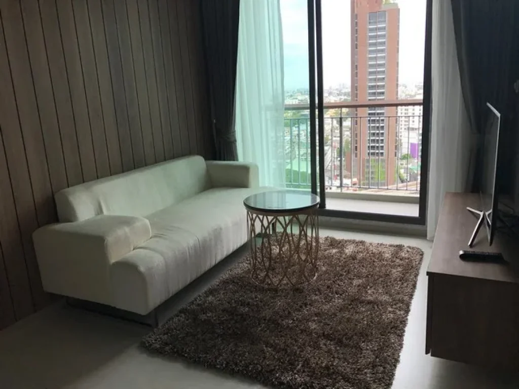 Condo For Rent Rhythm 42 BTS Eakamai 1 bed 45 Sqm1 minute walk from the Ekkamai