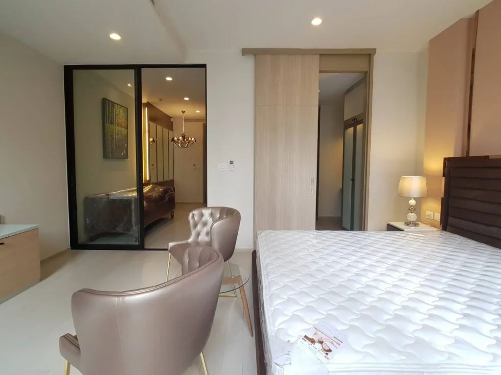 เช่าด่วน ห้องสวยใหม่กิ๊ก แบบ 1 ห้องนอน ที่ คอนโด Noble เพลินจิต For Rent A Brand New 1 Bed Unit at Noble Ploenchit