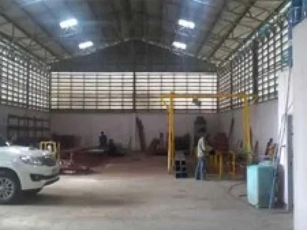 For Rent Land and warehouse ที่ดินพร้อมโกดัง มีOFFICEและต่อเติมครัวพร้อมห้องพัก 30000per month