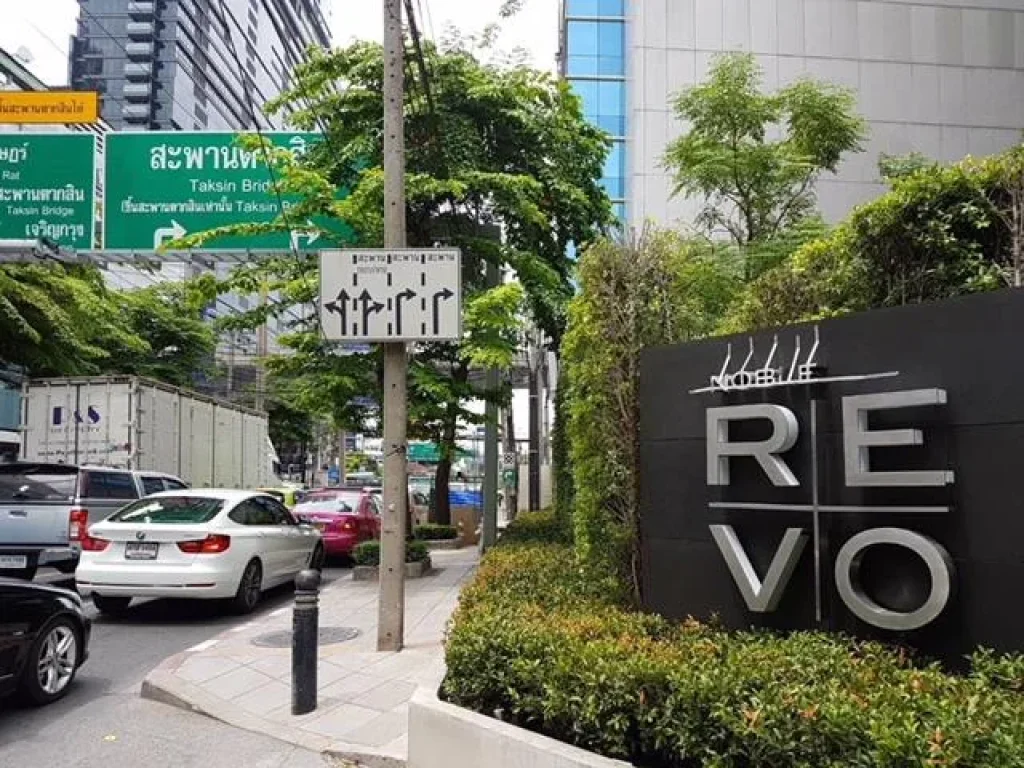 ให้เช่า Noble revo silom-Sathorn rare unit ห้องใหม่มือ 1 พร้อมชุดเฟอร์นิเจอร์