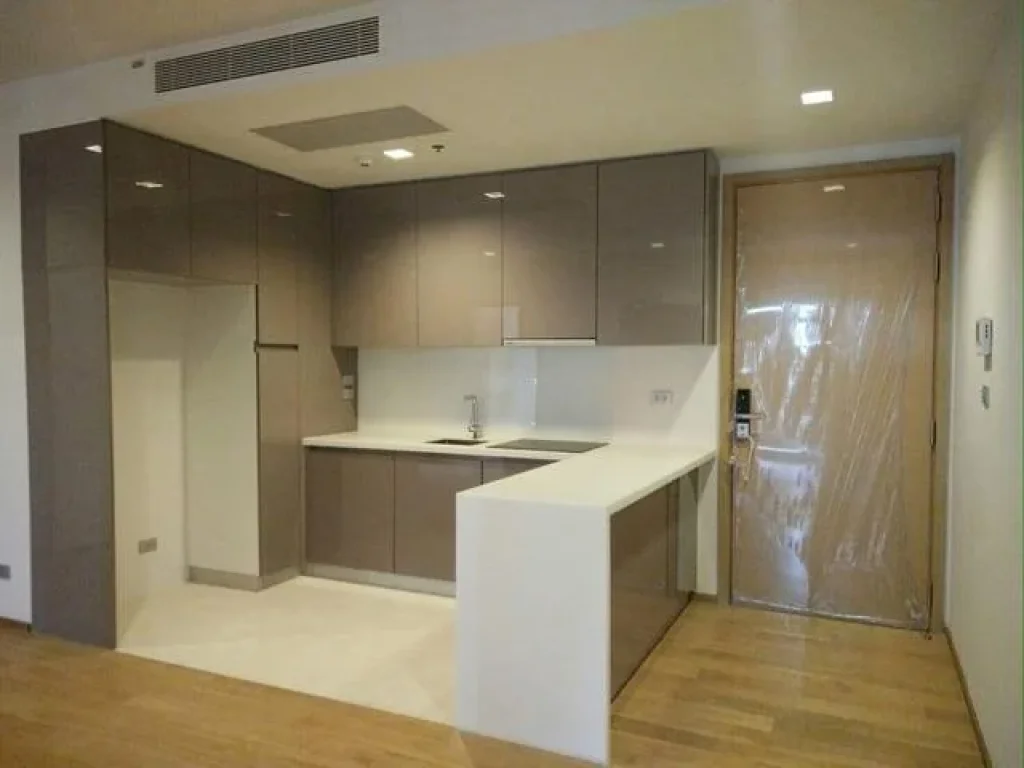 Sell condo Hyde Sukhumvit 13 Bangkok Near Nana BTS Station