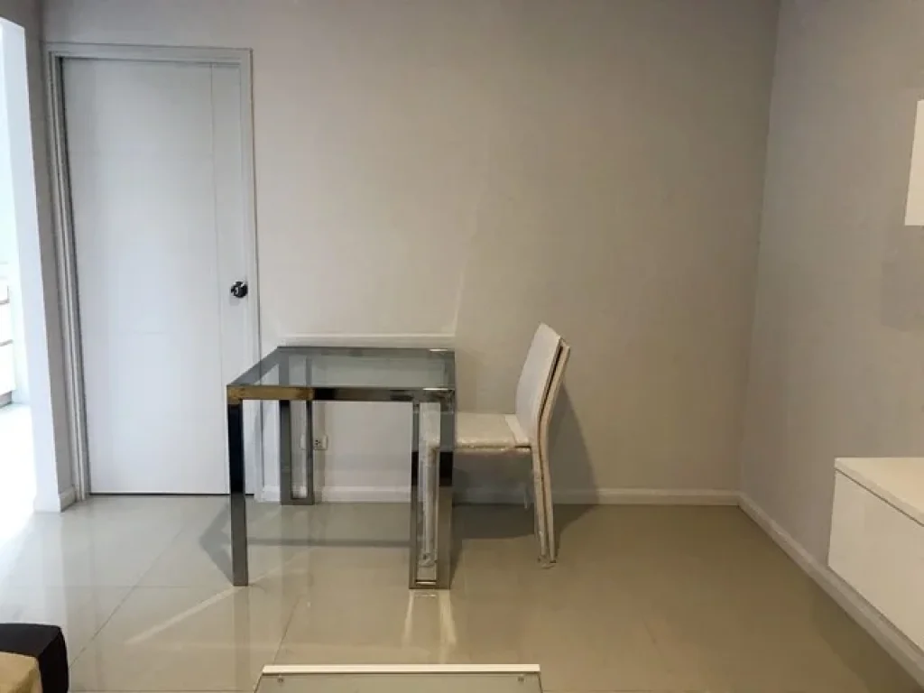 Rent Condo Sea Hill Condo Sriracha Chonburi Pool view 8F