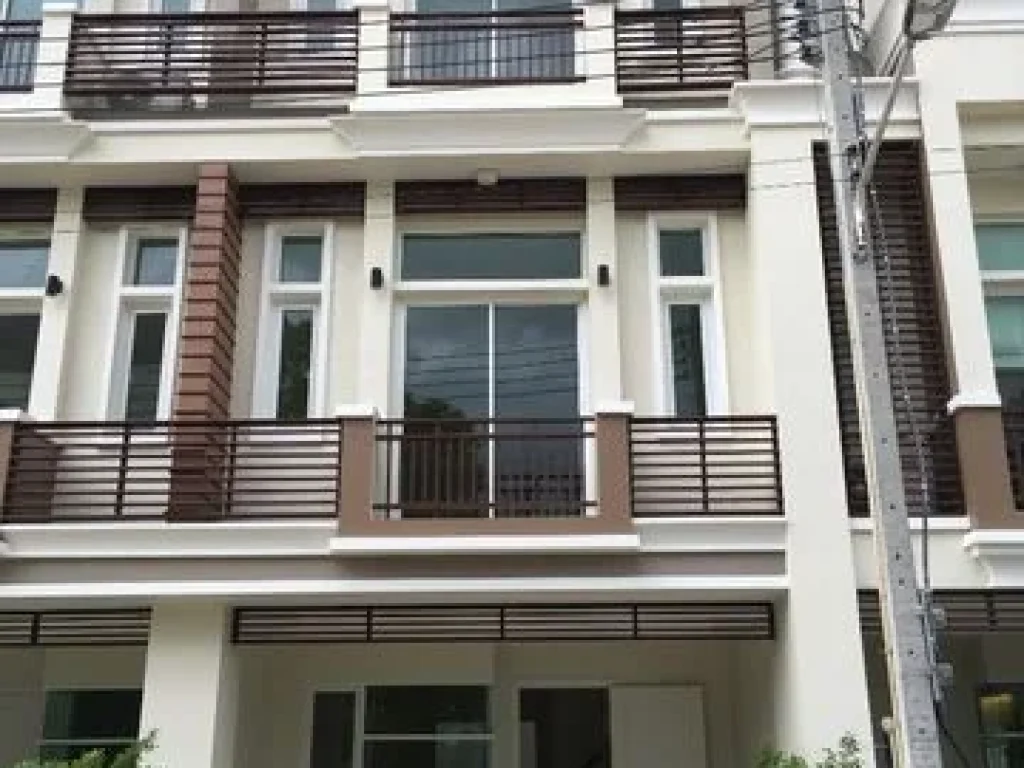 HR00604Townhome For Rent Premium place ซสุคนธสวัสดิ์ 38 35000THBMonth