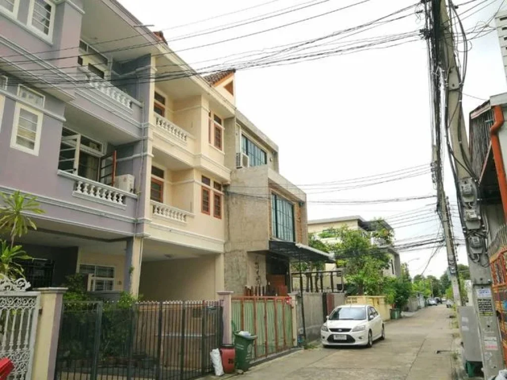 HR00603Townhouse For Rent ทาวน์เฮ้าส์ ซอยลาดพร้าว 48 25000THBMonth