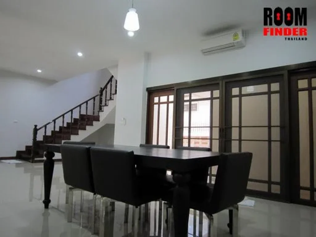 เช่า FOR RENT SUAN NAKARIN VILLAGE 4 beds 3 baths 200 Sqw58000 NEAR SEACON SQUARE