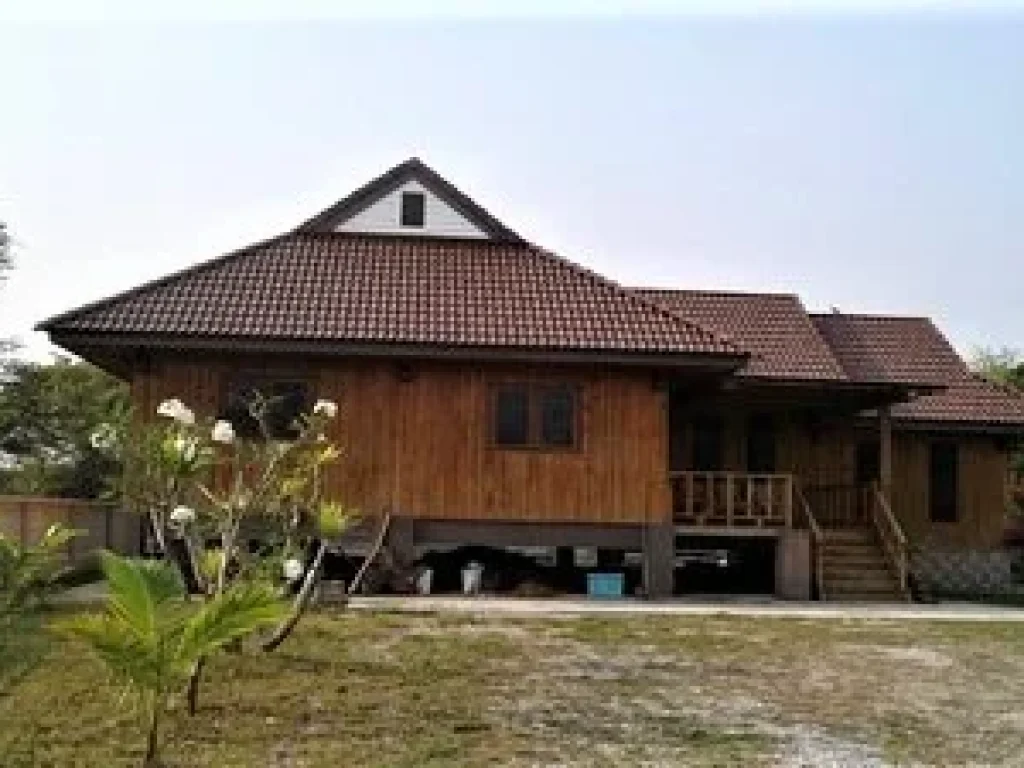 Beautiful Thai teak wood house for sale in Hua Hin 200 SqWah good price good location