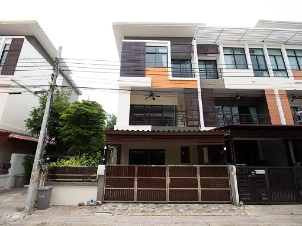 ด่วน ราคาถูกมาก Townhome ซิกเนเจอร์ กัลปพฤกษ์ SIXNATURE KALPAPRUEK บ้านหลังมุม