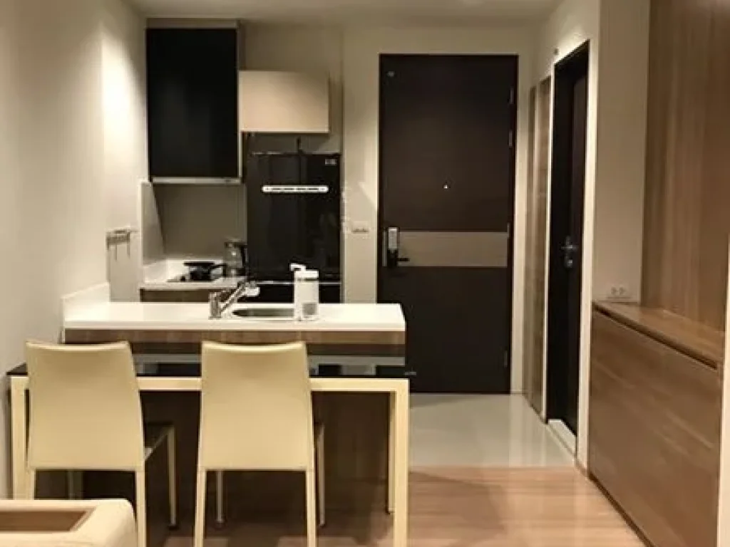 For Rent RHYTHM Sathorn 1br1ba 28000 Bath BTS Saphan Taksin