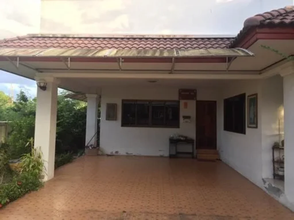 Luxury House For Rent Siam Nakhon Thani In the city of Nakhon Si Thammarat 4B3B fully furnished