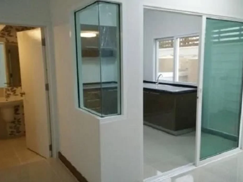 HR00598Townhouse For Rent The Trust Townhome เกษตร นวมินทร์  นวลจันทร์ 26000THBMonth