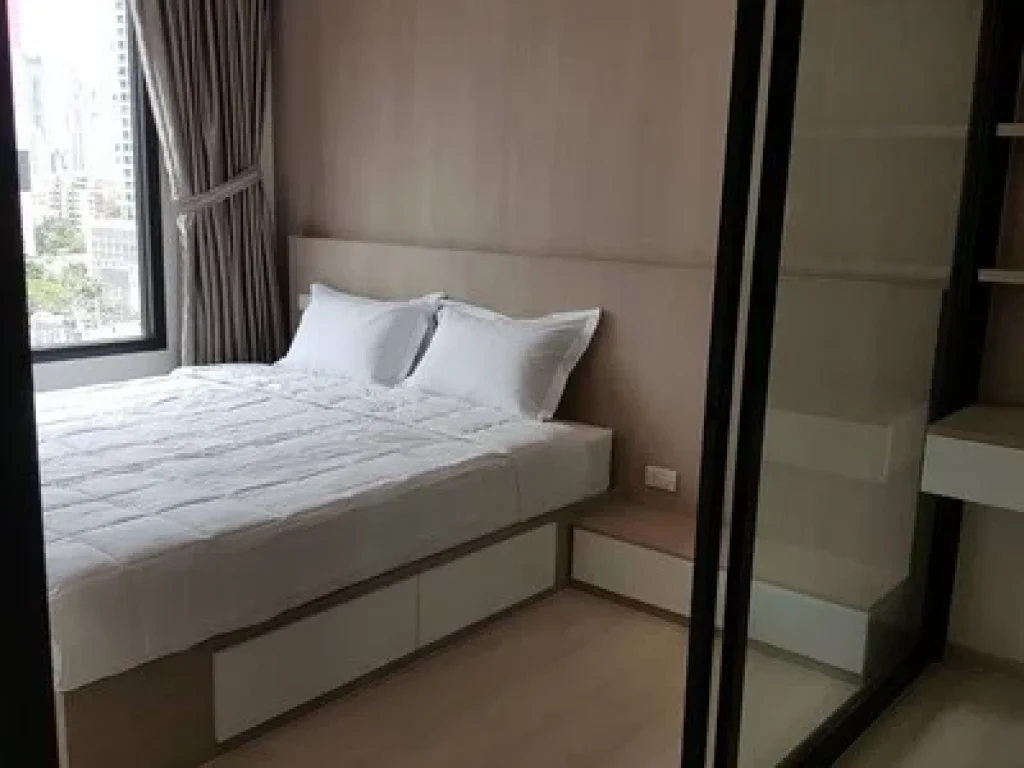 For rent Life Asoke 1 bed S building 29 sqm next mrt airportlnk Makasan