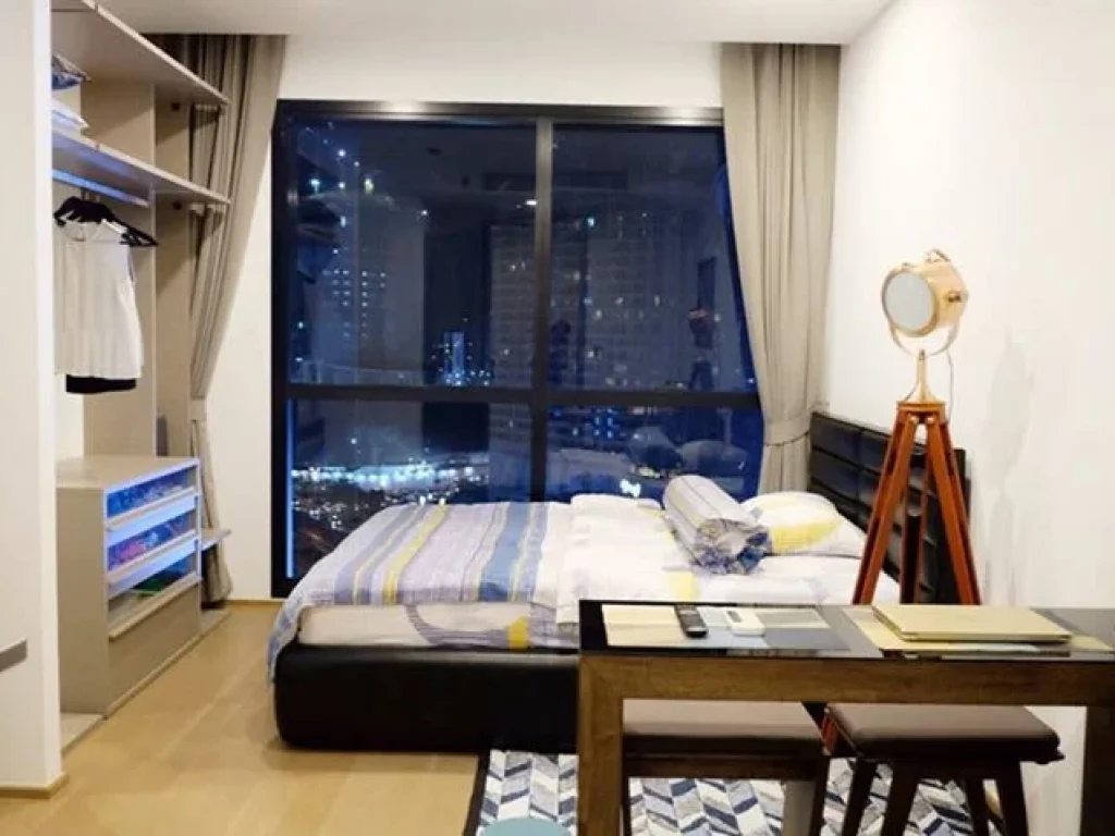 For Rent Ashton Chula-Silom Only 200 Meters to MRT Samyan Have a Washing Machine