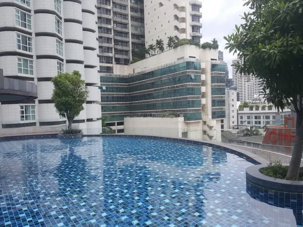 ขายคอนโด 15 สุขุมวิท เรสซิเด้นท์ 15 Sukhumvit Residences วัฒนา กรุงเทพมหานคร