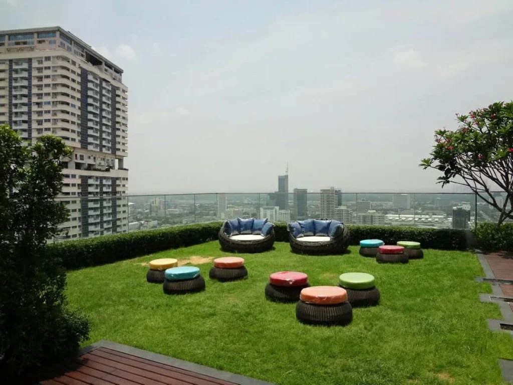 The Address Sukhumvit 28 by AP Asian Property