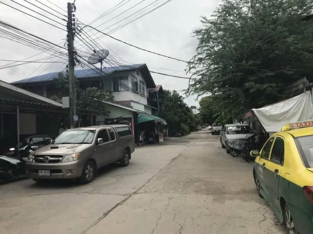 ขายที่ดินพร้อมสิ่งปลูกสร้าง ย่านพัฒนาการ ขนาด 200 ตรว