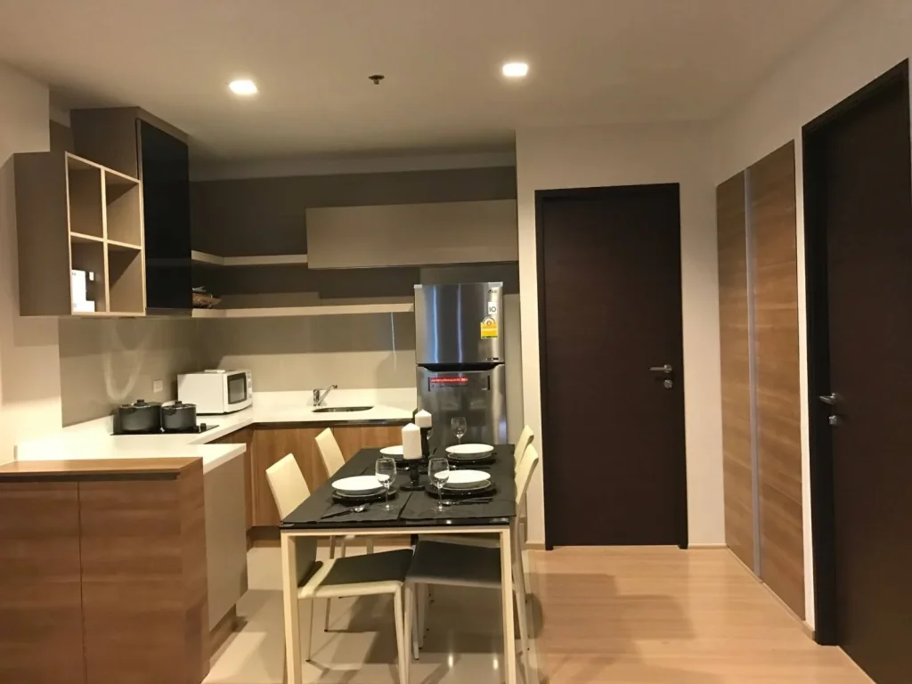 เช่าด่วน ห้องวิวสวย ที่ คอนโด Rhythm Sathorn 21 แบบ 2 ห้องนอน For Rent A 2 bedroom unit with brilliant and unblock river view at Rhythm Sathorn