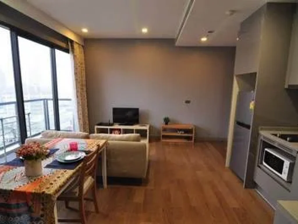 For Rent M Phayathai Condominium 100 ม จากรถ BTS อนุสาวรีย์ ปากซอยรางน้ำ