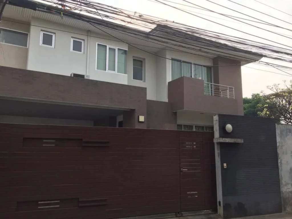 HS00563House For Sale บ้านดี่ยวหรูหรา ซอยลาดพร้าว83 215MB