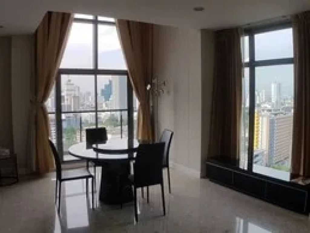 The Crest Sukhumvit 34 Condo for sale BTS Thonglor 125 sqm Duplex room special price