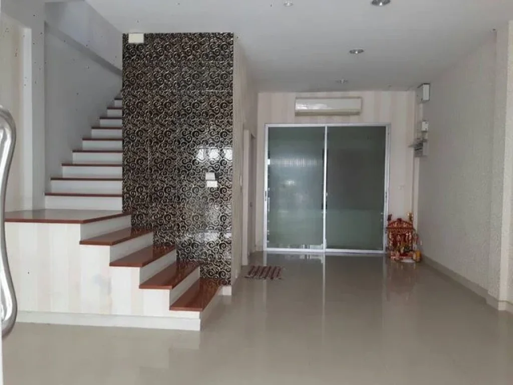 HR00591Townhome For Rent บ้านกลางเมือง ลาดพร้าว-วังหิน 28000THBMonth