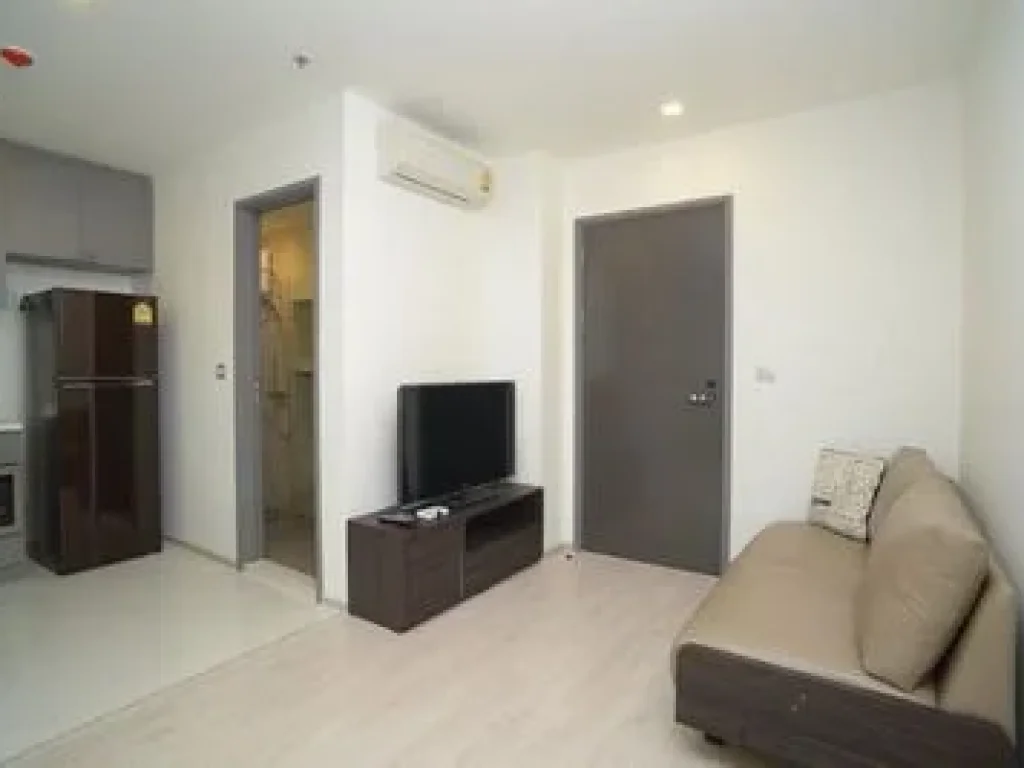 ROOM FOR RENT Rhythm Rangnam Fully Furnished ชั้นสูง วิวสวย