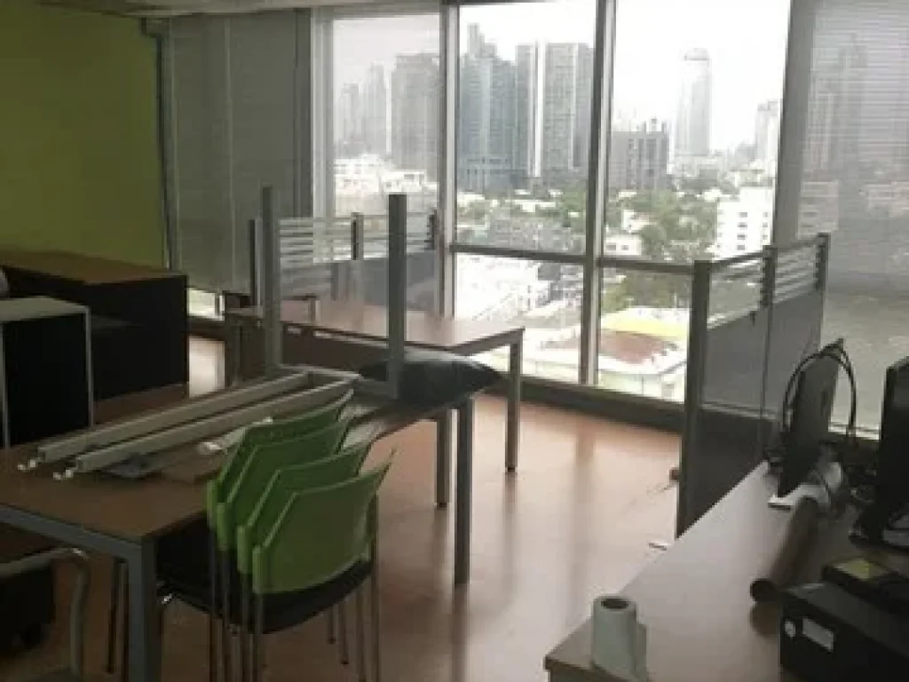 Richmond Office Building for Rent Sukhumvit soi 26