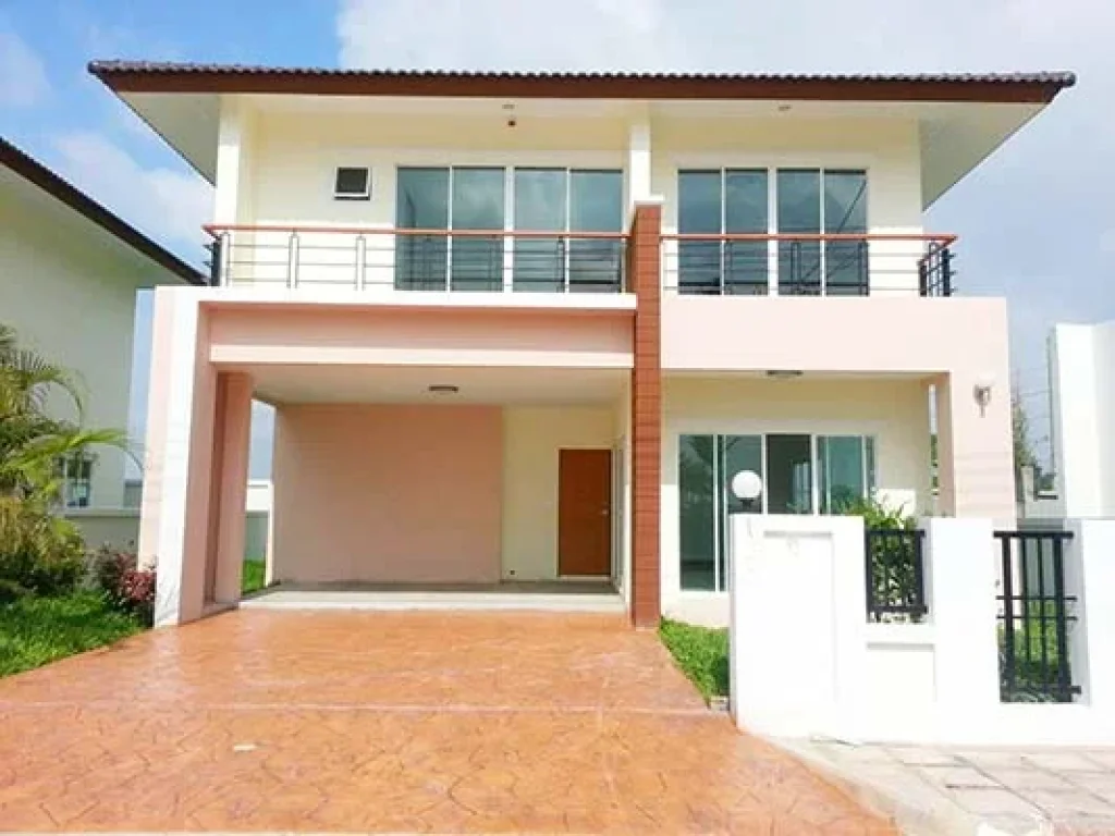 AHD0701 A house with 3 bedrooms51 sqwah AHD0701 ให้เช่าบ้านเดี่ยวสองชั้น 3 ห้องนอน 4 ห้องน้ำ ราคา 17000 บาทต่อเดือน 51 ตรว ใกล้รรสารสาสน์ ตสบ