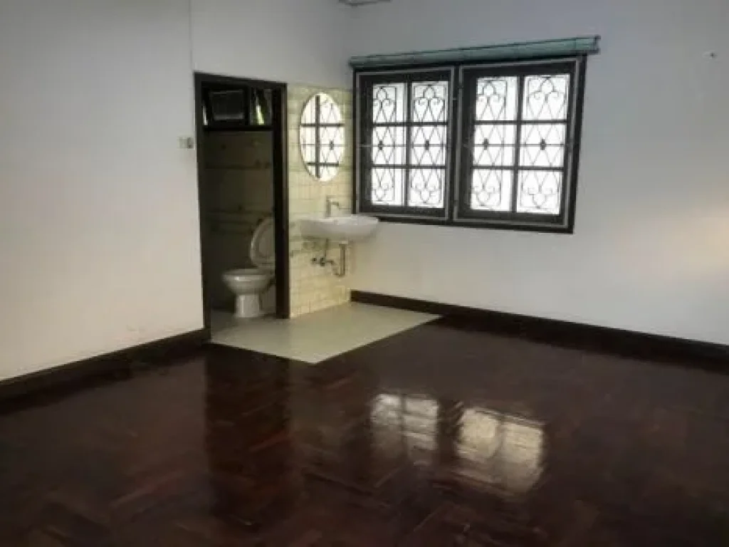 HR2002 House for Rent บ้านเช่าซอยลาดพร้าว34 ใกล้MRT 28K per month