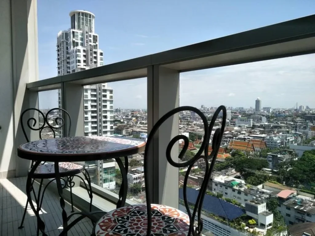 The River Condo Charoenakorn Soi 13 3 Bedrooms for Sell Tower B