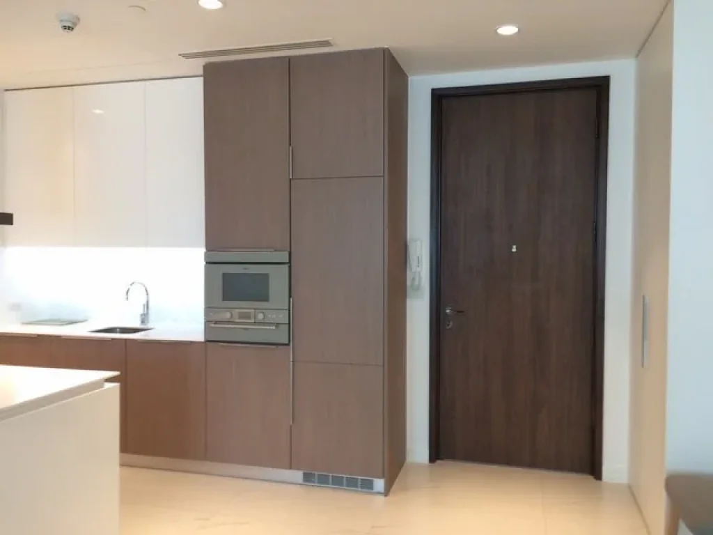 Condo for rent near BTS Ratchadamri Project 185 ratchadamri