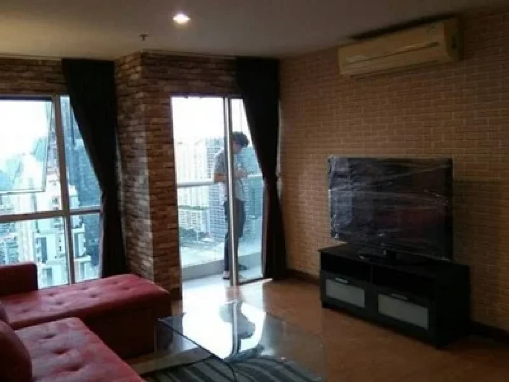 Silom Sweet Condo 1 bed for sale or rent ให้เช่าคอนโด 1 ห้องนอน สีลมสวีท ใกล้ BTS