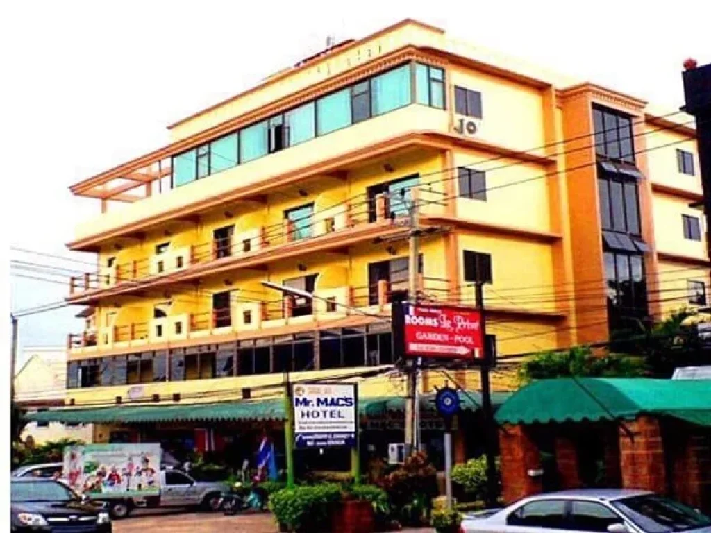 Coffee shopThai-Europe restaurant for rent on 1st fL of MrMac s Hotel contact 099-9146914